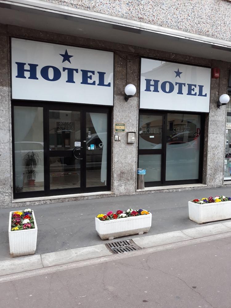 Hotel Salus Milano Dış mekan fotoğraf