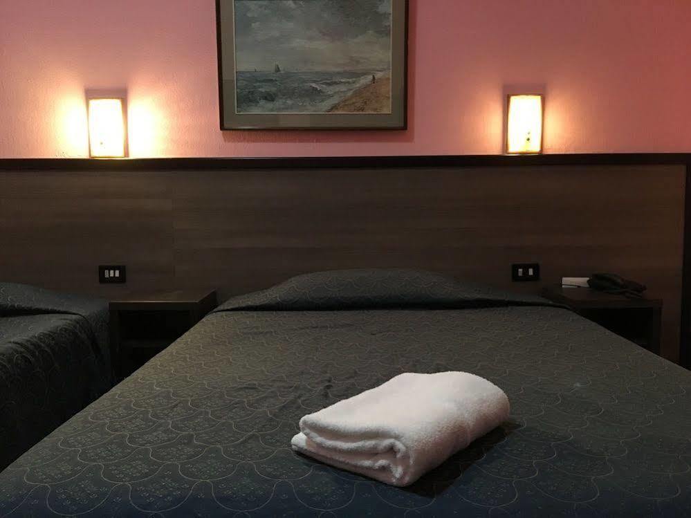Hotel Salus Milano Dış mekan fotoğraf