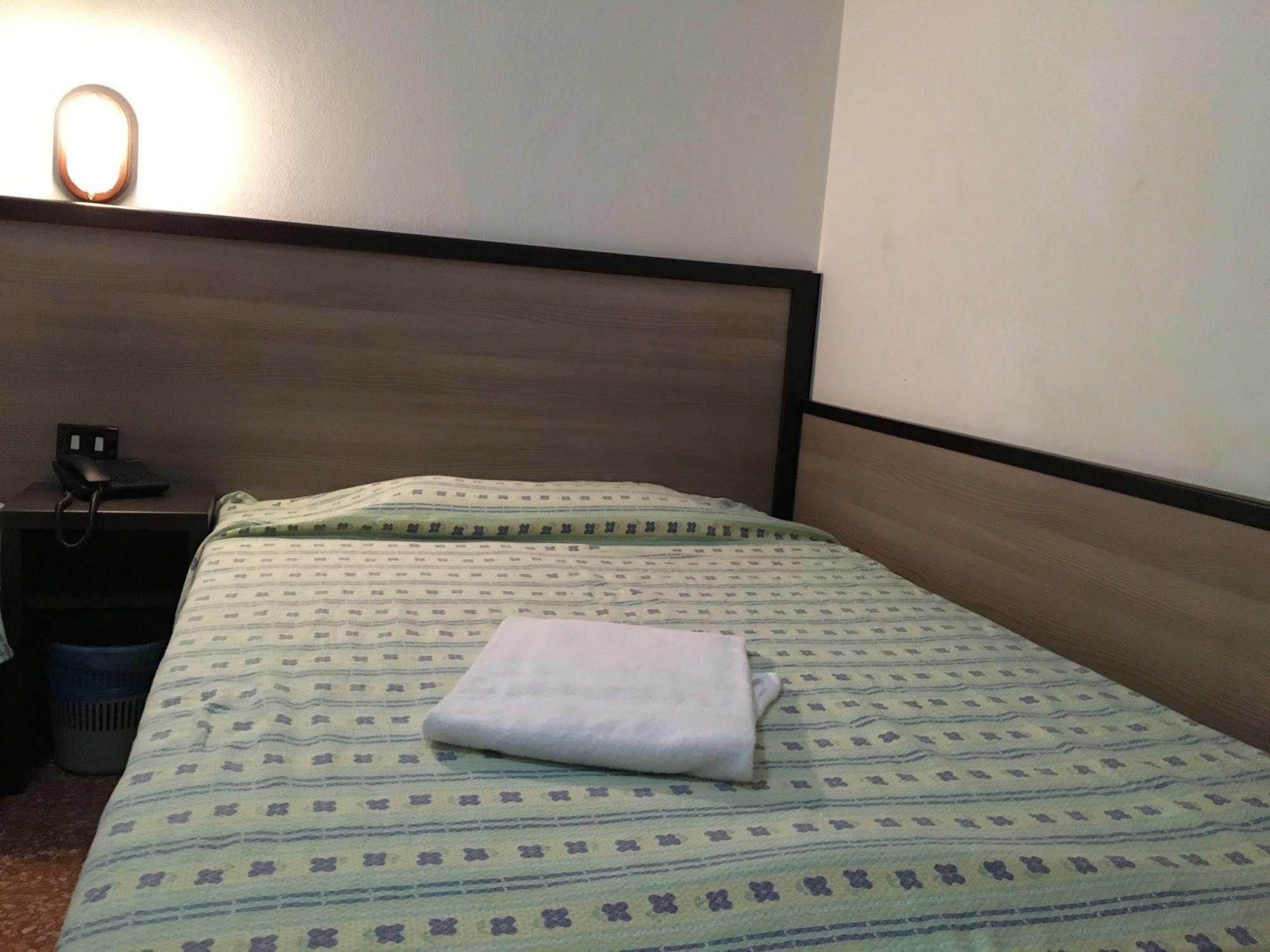 Hotel Salus Milano Dış mekan fotoğraf